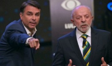 Lula cruzó a Flavio Bolsonaro en un debate presidencial: "Quiero que me voten todos los presos, hasta tu padre"