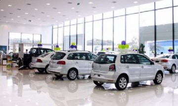 Defensoría del Pueblo presentó una demanda contra automotrices por fraude con los planes de ahorro