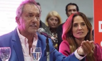 Scioli y Tolosa Paz juntos encabezaron plenario en Mar del Plata