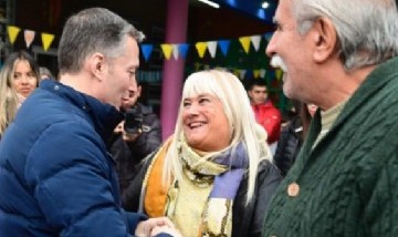 Gray participó del festejo por el 20° aniversario del jardín de infantes Mi pequeña estrella
