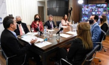 ProyectAR: Massa encabezó la presentación de cursos federales