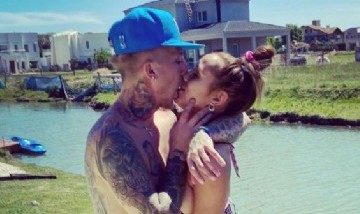 Barby Silenzi y El Polaco se tatuaron juntos tras su reconciliación ¿Se hicieron el mismo tatoo?