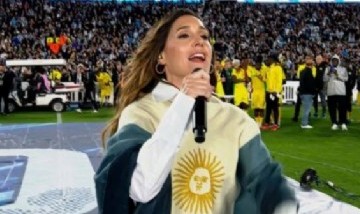 El poncho que usó la Sole cuesta 600 mil pesos y sus artesanos apuntaron contra el Gobierno de Milei
