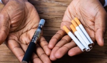 Un estudio advirtió que vapear o fumar reduce un 15 por ciento la capacidad física en adultos jóvenes