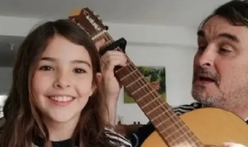 Un payador y su hija de 8 años emocionan con una canción dedicada a la Selección argentina