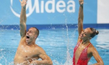 Los hombres podrán participar en natación artística en los Juegos Olímpicos de París 2024