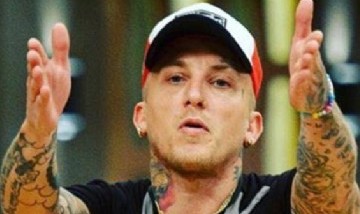 "El Polaco" sufrió un hackeo en sus redes sociales y enviaron polémicos mensajes