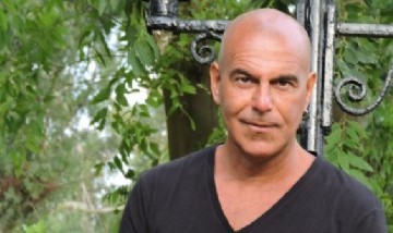 Orlando Netti planifica su gira en Argentina con su nuevo show