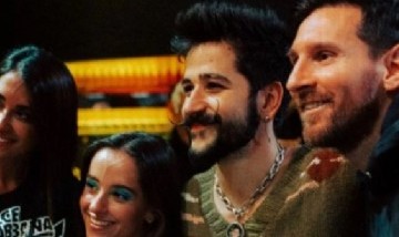 Messi y los argentinos en el PSG fueron a ver el recital de Camilo y Evaluna en París: mirá las fotos