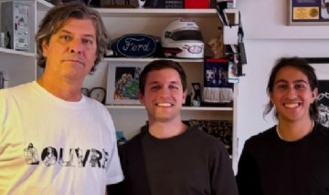 Un joven argentino creó "Ato", un asistente con IA para acompañar a adultos mayores inspirado en su abuelo