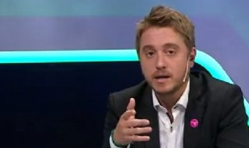 Periodista se tragó una mosca en vivo y no pudo completar su informe: "Es insólito esto"