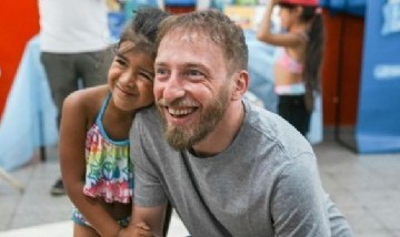 VIDEO | Más obras en escuelas de Lomas: avanzan arreglos y mejoras en 20 establecimientos