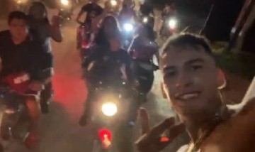 Chocó una moto en una caravana en Santiago del Estero donde L-Gante repartía plata