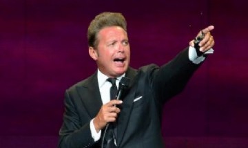 Amor con tonada argentina: Luis Miguel de novio con una modelo de Misiones