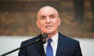 José Luis Espert pidió licencia hasta fin de mandato tras el escándalo con Fred Machado