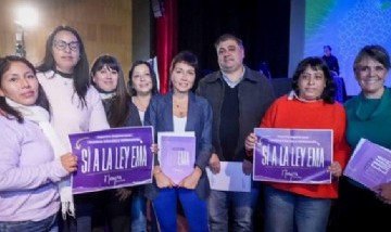 Mayra Mendoza presentó el proyecto de Ley Ema en el relanzamiento del programa QuilmESI sobre violencia digital