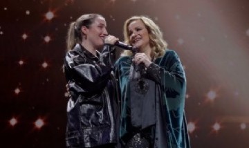 Lucía Galán y su hija emocionaron a España con un debut televisivo que hizo historia