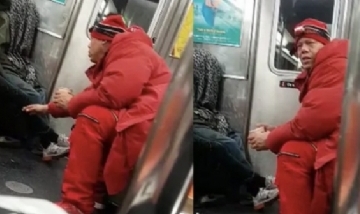 Grabaron a un hombre intentando secuestrar a una joven dormida en el metro de Nueva York