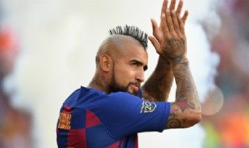 Arturo Vidal y el sorpresivo gesto que tuvo con Boca Juniors