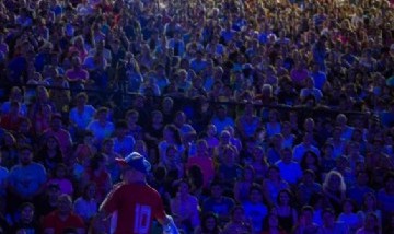 Posadas: Con un anfiteatro multitudinario, cerró una edición más del Festival Nacional de la Música del Litoral