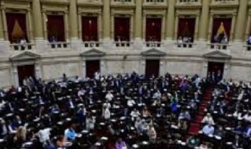 Presentan proyecto para que legisladores renuncien a sus propios ingresos
