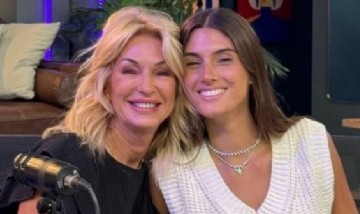 Lola Latorre se recibió de abogada y lanzó una chicana a Cinthia Fernández