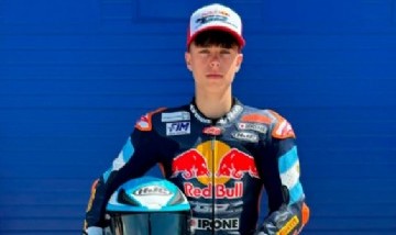 Valentín Perrone, el joven argentino que quiere imitar a Colapinto en el motociclismo