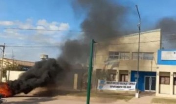Denuncian un atentado contra un vehículo del presidente comunal de Villa Minetti