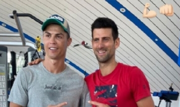 Cristiano Ronaldo le enseña a Novak Djokovic como saltar más alto