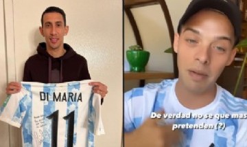 Di María le agradeció a Santi Maratea por sus campañas solidarias y le regaló una camiseta de la Selección