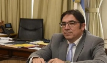 Estudiantes de la UBA acorralaron a Alejandro Álvarez y el funcionario huyó sin responder