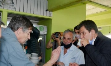 Facundo Manes recorrió Los Polvorines en Malvinas Argentinas y dialogó con comerciantes