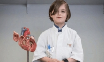 Se recibirá como ingeniero con solo 9 años