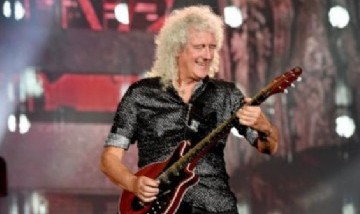 Brian May debió ser hospitalizado tras "destrozar sus glúteos" en un accidente doméstico