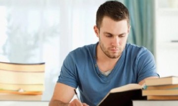 Becas para estudiantes de carreras estratégicas de formación docente o técnico profesional