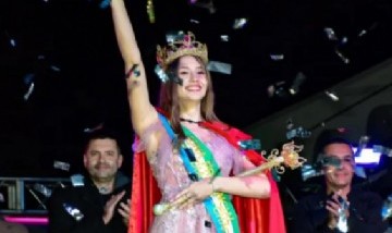 Lola De Castro fue coronada Reina Provincial de los Estudiantes 2025