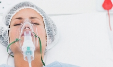 "Como si tuviera vidrio en los pulmones", Fuerte mensaje para concientizar a los jóvenes sobre el COVID-19