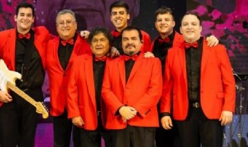 El líder de los Palmeras reveló qué le dijo el Indio Solari sobre la versión cumbia de La Bestia Pop
