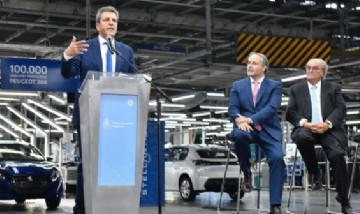 El empleo formal industrial acumula 33 meses consecutivos de crecimiento