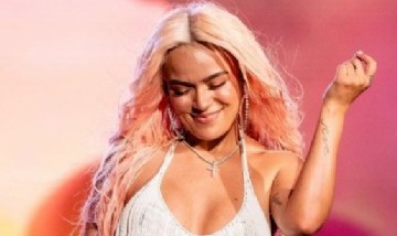 Karol G agotó su primer Vélez y agregó una nueva función para el 27 de abril