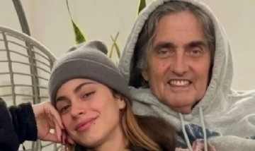 Tini dejó de trabajar con Alejandro Stoessel y pidió auditar 15 años de manejo de sus ingresos