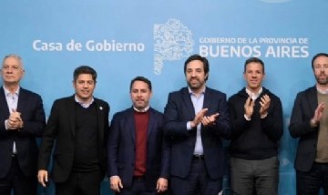 Kicillof entregó tecnología médica a Roque Pérez y otros municipios: más salud pública digital