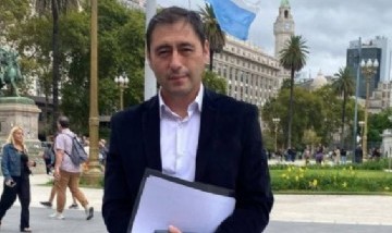 Más de 3 mil vecinos firmaron un pedido para sacar al intendente de Allen en medio de una causa judicial