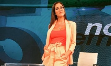 ¡Gran susto! la periodista de C5N, Daniela Ballester, se desmayó en pleno programa