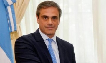 El peronismo advierte a Milei que la deuda de las familias "no tiene salida" y exige intervención estatal