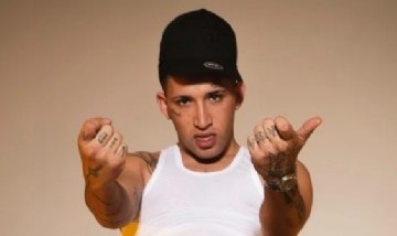 El trapero uruguayo Pekeño 77, fue detenido en Argentina por el robo a un country