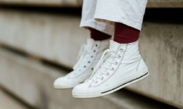 ¡Vuelven! Las zapatillas de caña alta son la inversión definitiva para esta temporada