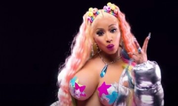 Nicki Minaj confirmó que se encuentra esperando su primer hijo en las redes