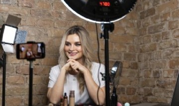 Francia exigirá a influencers que digan si están usando filtros en las imágenes que comparten