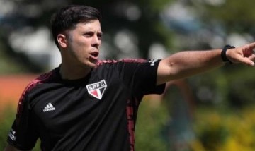 El joven técnico que contrató Arsenal de Sarandí para intentar volver a Primera División